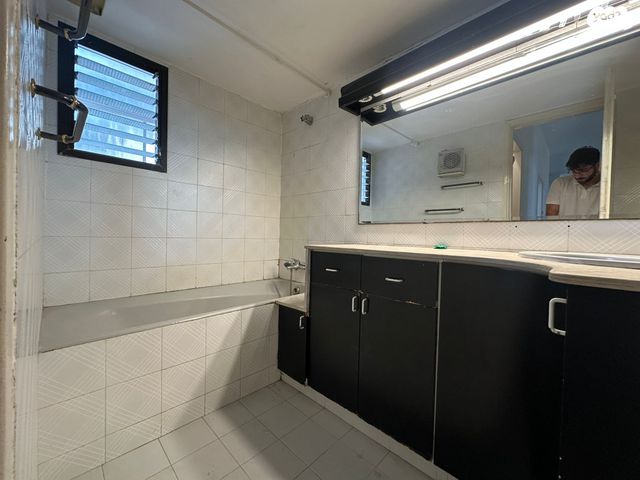 דירה, בנימין ד'ישראלי, אחוזה, חיפה