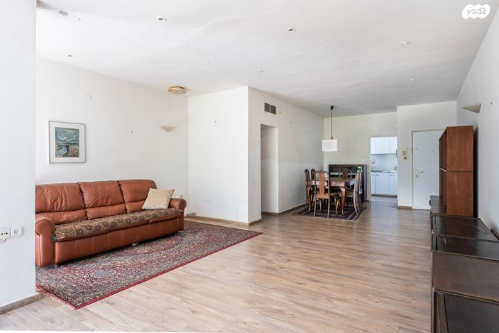 דירה, הרב הרצוג, תל גנים, גבעתיים