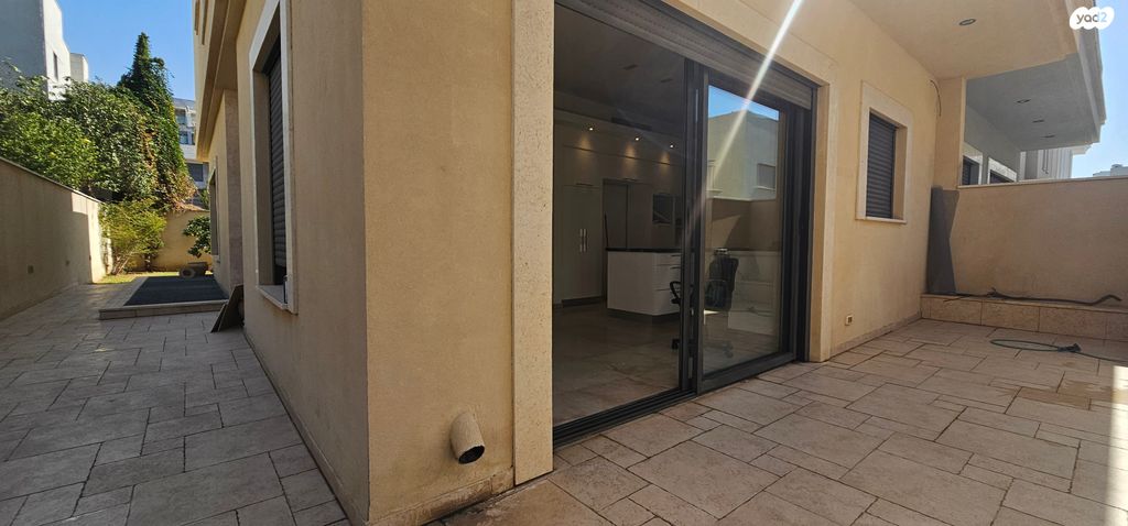 שמחה הולצברג 