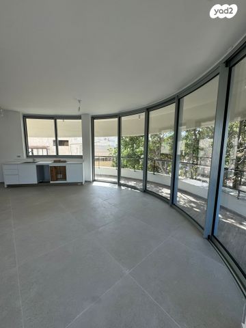 דירה, ביאליק 2, לב תל אביב, לב העיר צפון, תל אביב יפו