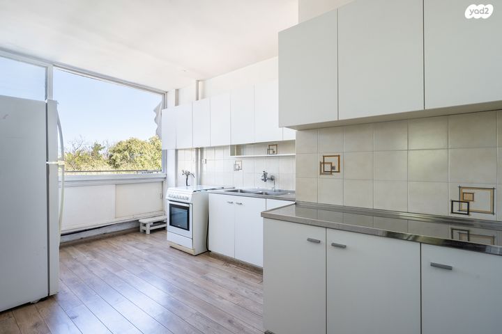 דירה, הרב הרצוג, תל גנים, גבעתיים