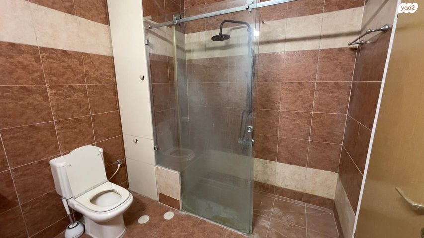 דירה, החולה 17, נווה יהושע, ערמונים, רמת גן