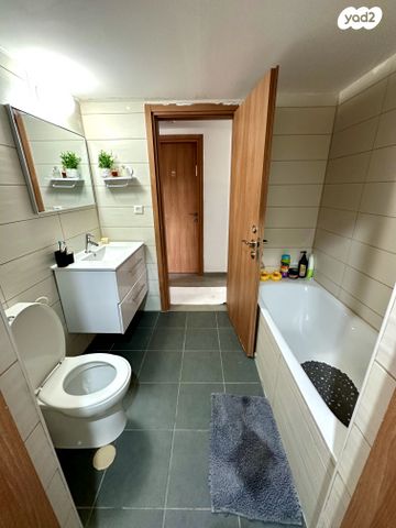 דירה, הנרייטה סאלד 4, כרמי גת, קרית גת