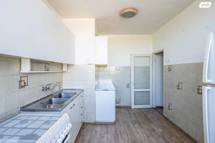 דירה, הרב הרצוג, תל גנים, גבעתיים