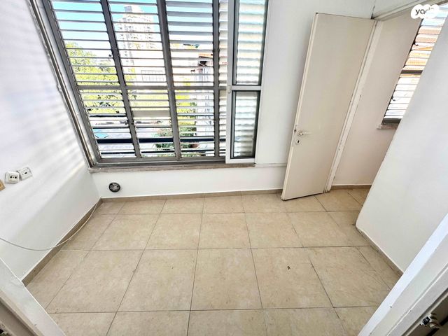 דירה, ספראי 5, שכונת יהלום, מרכז העיר ב, רמת גן