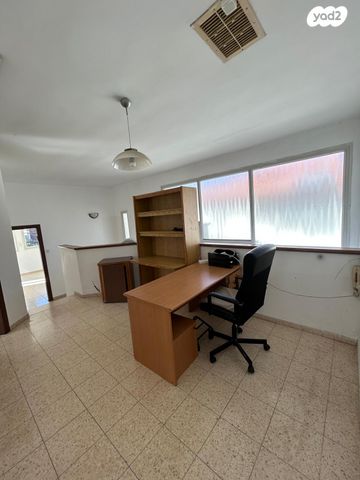 בית פרטי/ קוטג', ציפמן, לסטר/רבוצקי, רעננה