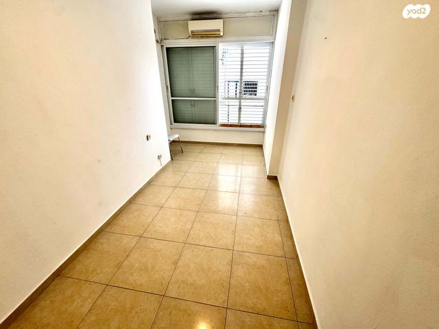 דירה, ספראי 5, שכונת יהלום, מרכז העיר ב, רמת גן