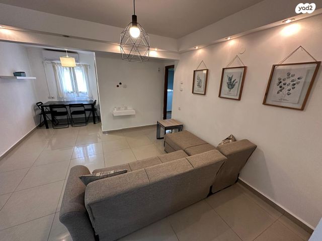 דירה, אלפרד רוסי, שכונה ד', באר שבע