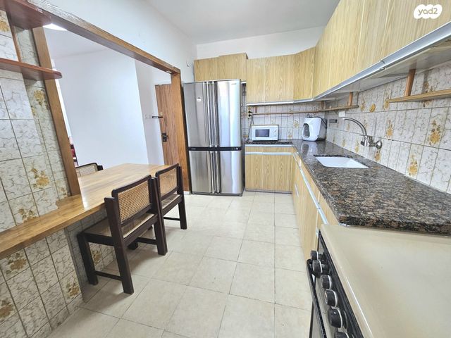 דירה, הירדן 90, אזור הבילויים, רמת גן