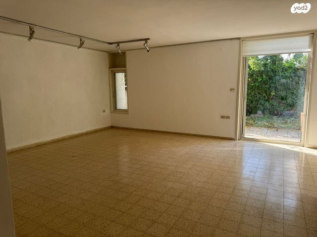 דו משפחתי, מרגנית, צהלה, תל אביב יפו