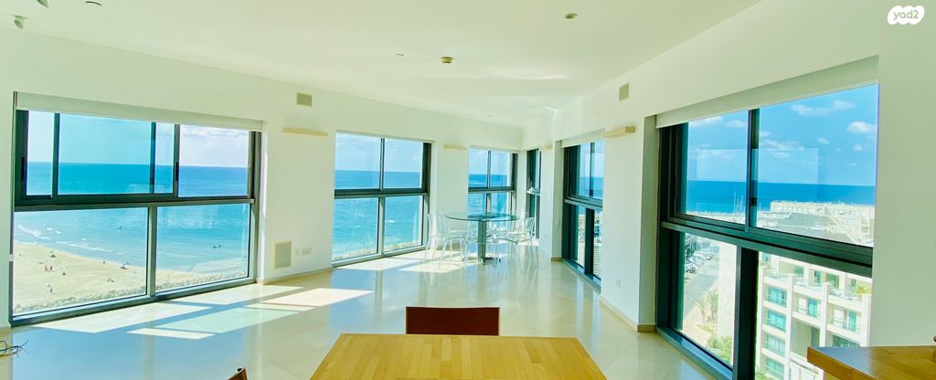 דירה, השונית, מרינה, הרצליה