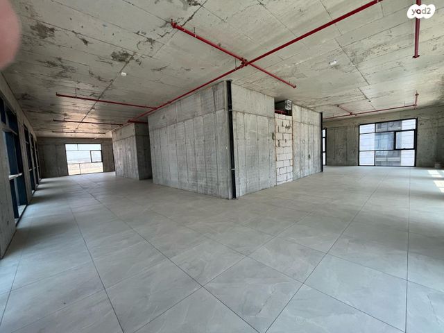 חנויות/ שטח מסחרי, אופקים