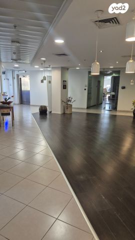 משרדים, הוד השרון