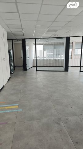 בניין משרדים, תל אביב יפו