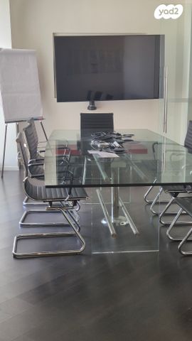 משרדים, הוד השרון