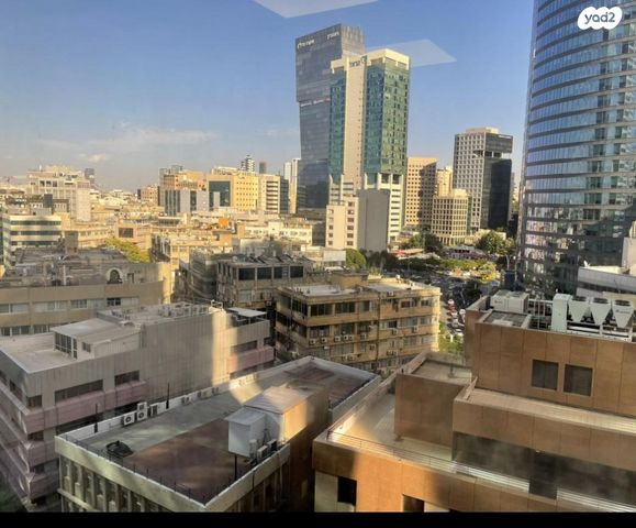 משרדים, בורסה, רמת גן