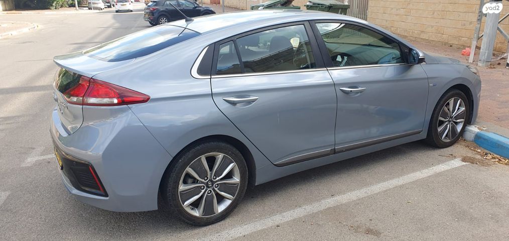 מודעת רכב יונדאי איוניק