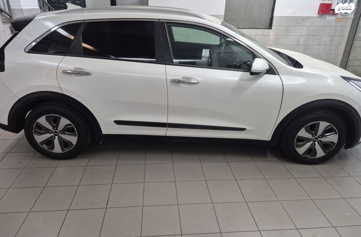 מודעת רכב קיה נירו