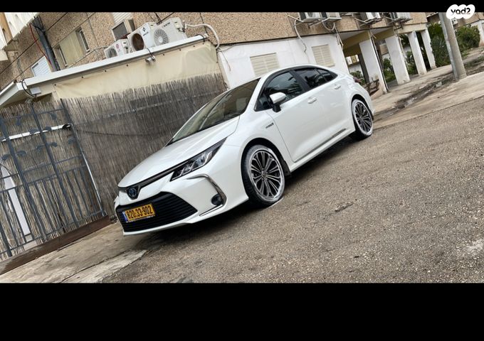 מודעת רכב טויוטה קורולה