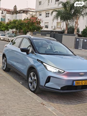 מודעת רכב ג׳ילי Geometry C