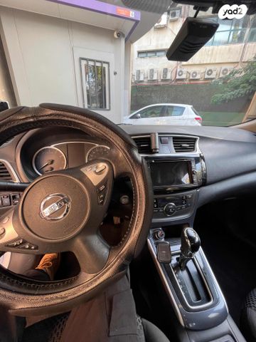 ניסאן סנטרה