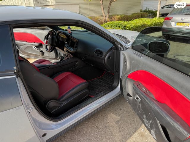 דודג' צ'לנג'ר