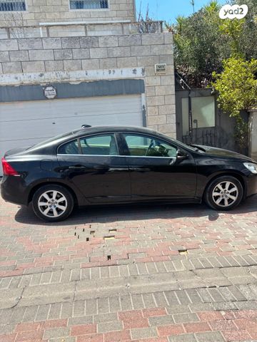 וולוו S60