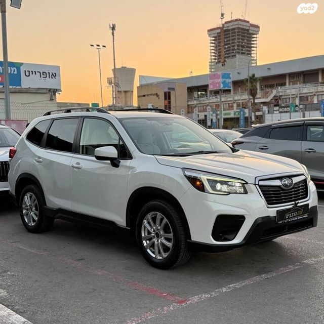 סובארו פורסטר