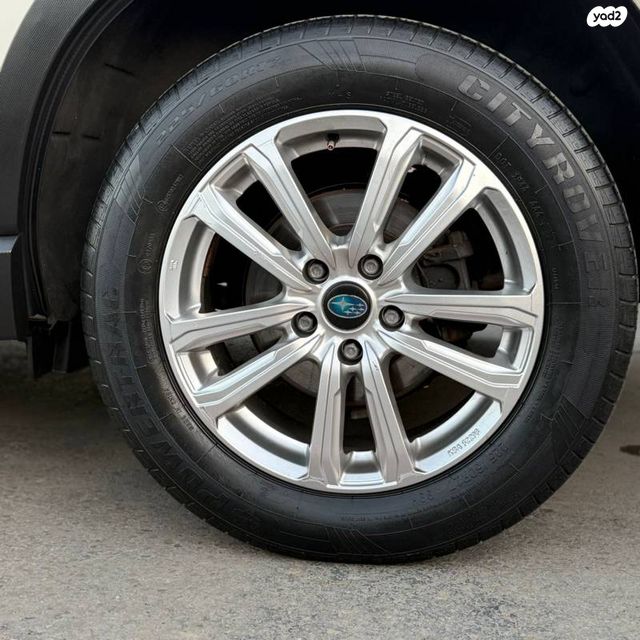 סובארו פורסטר