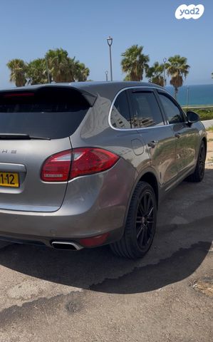 פורשה קאיין