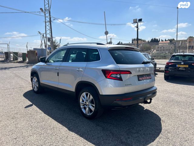 סקודה קארוק