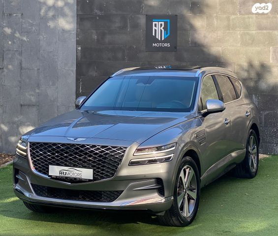 מודעת רכב ג'נסיס GV80