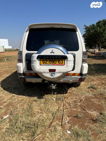 מיצובישי פג'רו