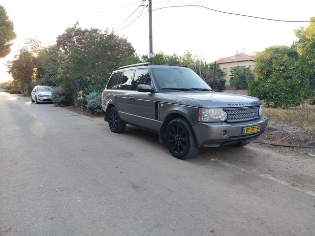 לנד רובר ריינג' רובר