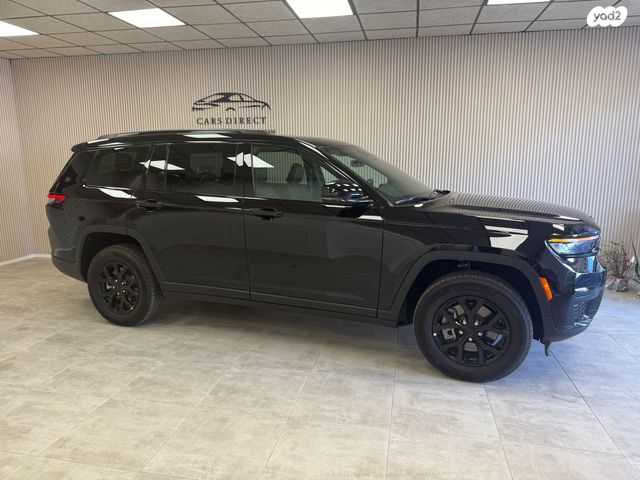 מודעת רכב ג'יפ גרנד צ'ירוקי