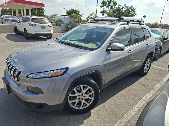 מודעת רכב ג'יפ צ'ירוקי