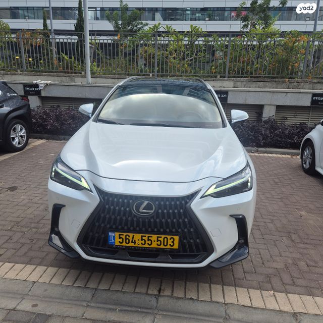 מודעת רכב לקסוס NX