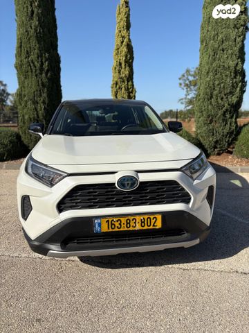 מודעת רכב טויוטה RAV4