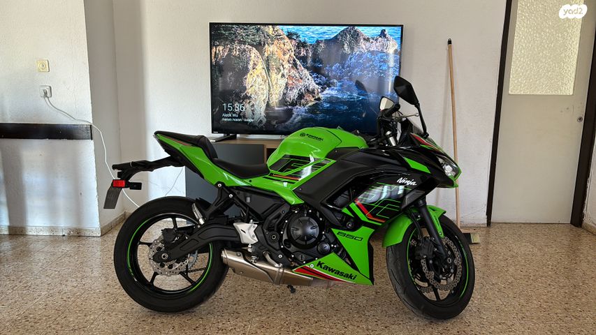 קאוואסאקי נינג'ה 650