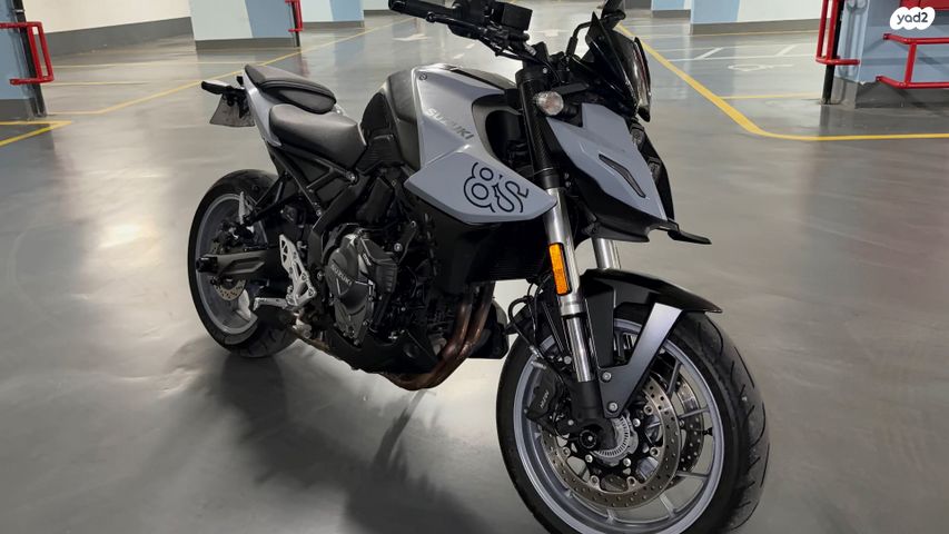 מודעת רכב סוזוקי GSX-8S