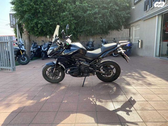 קאוואסאקי Versys 650