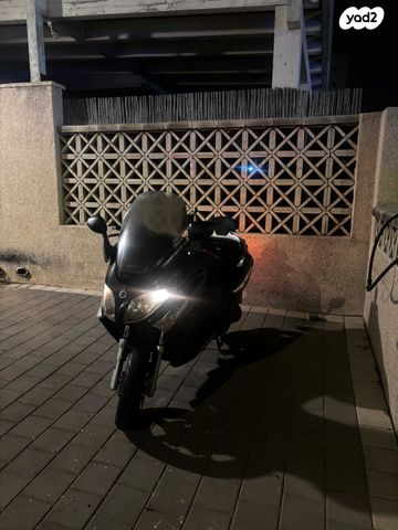 פיאג'ו X-Evo 250