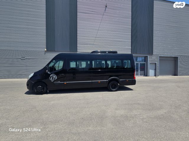 מיניבוסים ורכבי הסעות