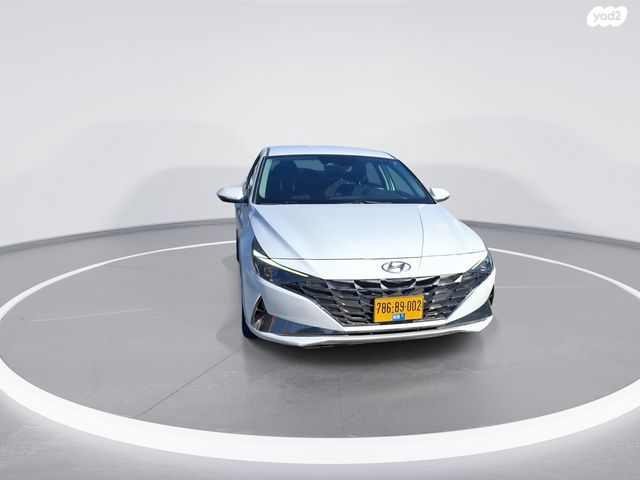 יונדאי אלנטרה