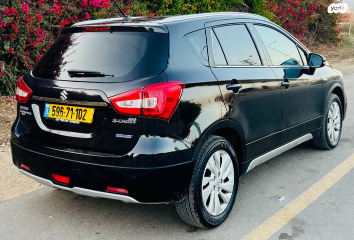 סוזוקי קרוסאובר