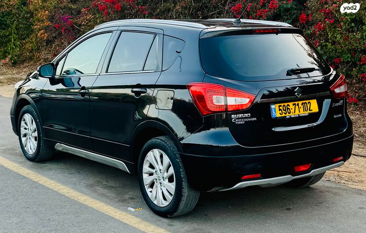 סוזוקי קרוסאובר