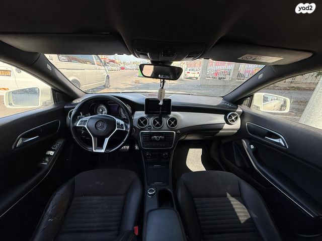 מרצדס-בנץ CLA