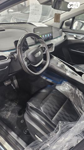 ג׳ילי Geometry C