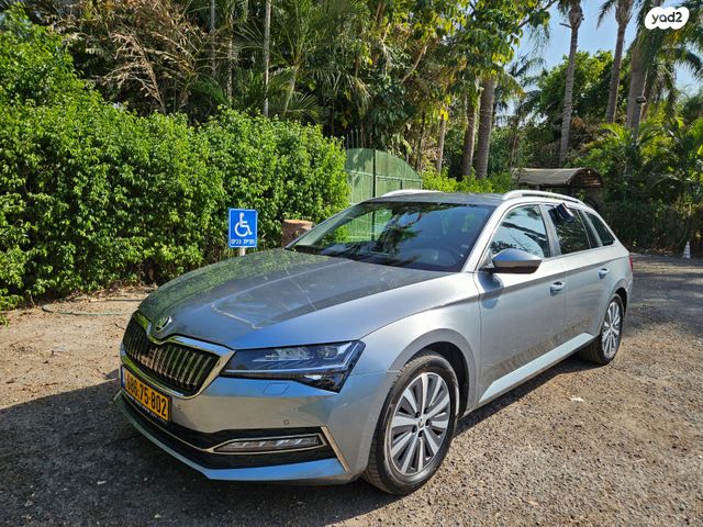 מודעת רכב סקודה סופרב