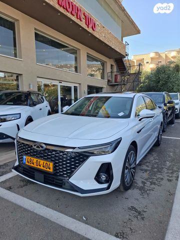 מודעת רכב צ׳רי אריזו 8